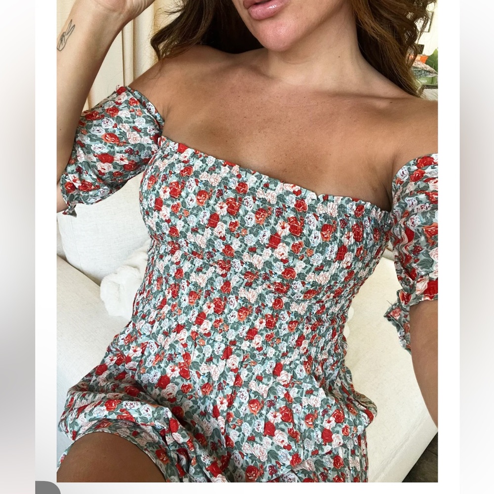 Lauras boutique- Alyssa floral dress - Picture 4 of 12